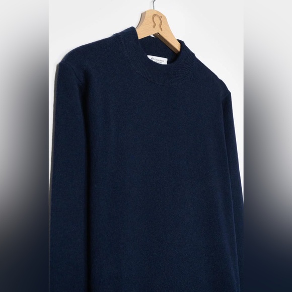 ISOTTA
Women's Recycled Cashmere Sweater - Picture 4 of 7